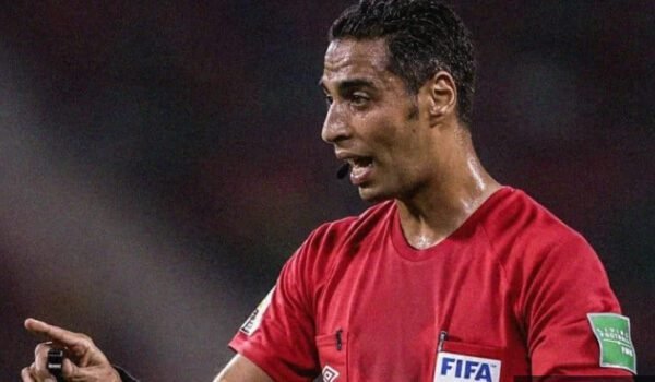 طاقم حكام مصري بقيادة "أمين عمر" لإدارة مباراة افتتاح كأس إفريقيا
