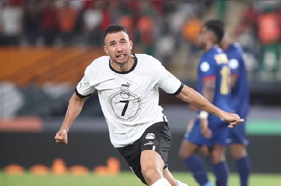 كأس أمم إفريقيا: تعادل بشق الأنفس يصعد بمصر إلى دور الـ16