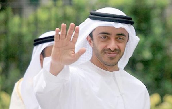 وزيرا خاريجة الإمارات ونيجيريا يبحثان تعزيز العلاقات الثنائية بينهما