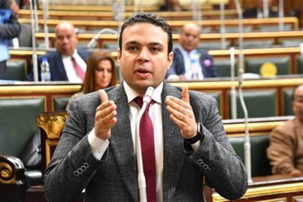 عضو النواب للحكومة: شهر شعبان تُرفع فيه الأعمال وليس الأسعار والأعباء