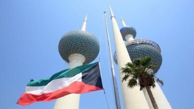 من جديد.. الكويت تعلن وقف إصدار تصاريح عمل للمصريين
