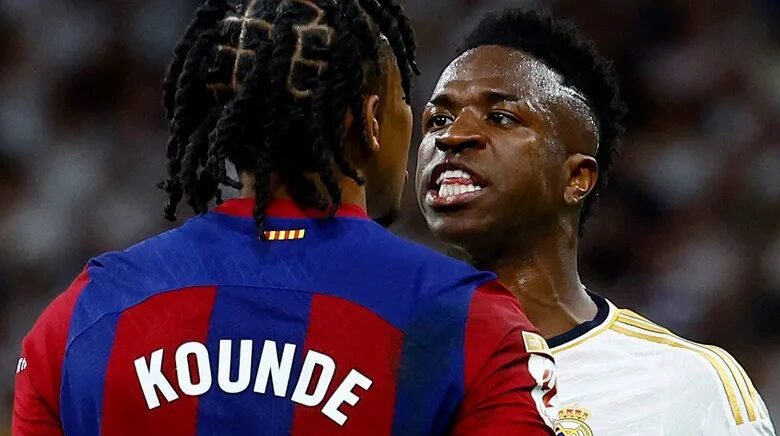 جوان لابورتا رئيس برشلونة يطلب إعادة مباراة فريقه ضد ريال مدريد
