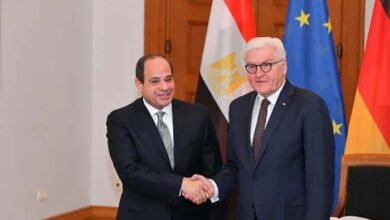 السيسي لنظيره الألماني: استقبلنا 9 ملايين لاجئ ولم نسمح بعبور أي قارب هجرة نحو أوروبا