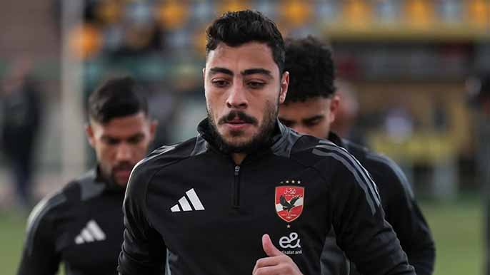 موقف الأهلي من أكرم توفيق في حال فشل انتقاله للدوري القطري